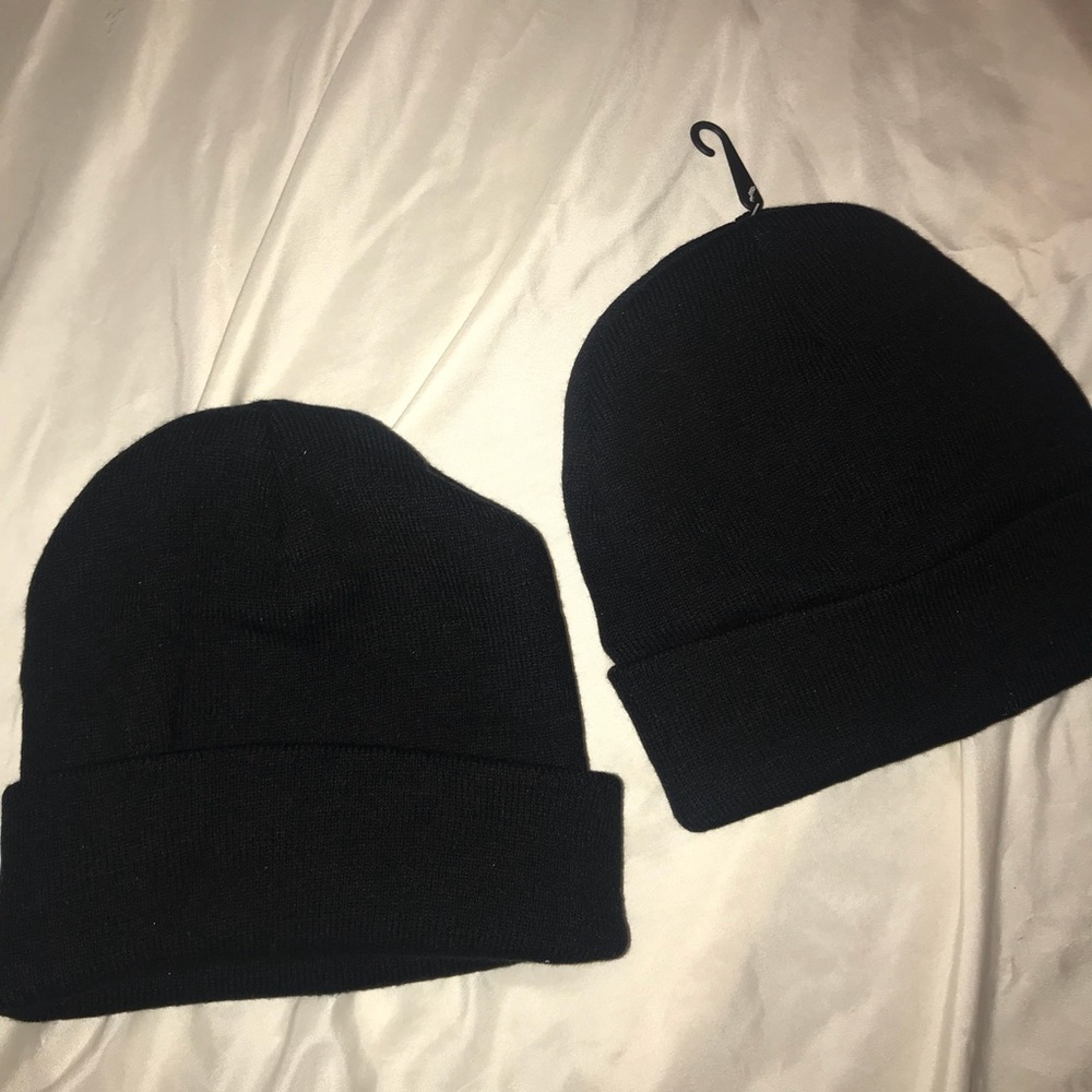 Lot of 2 Brand new never worn black beanies